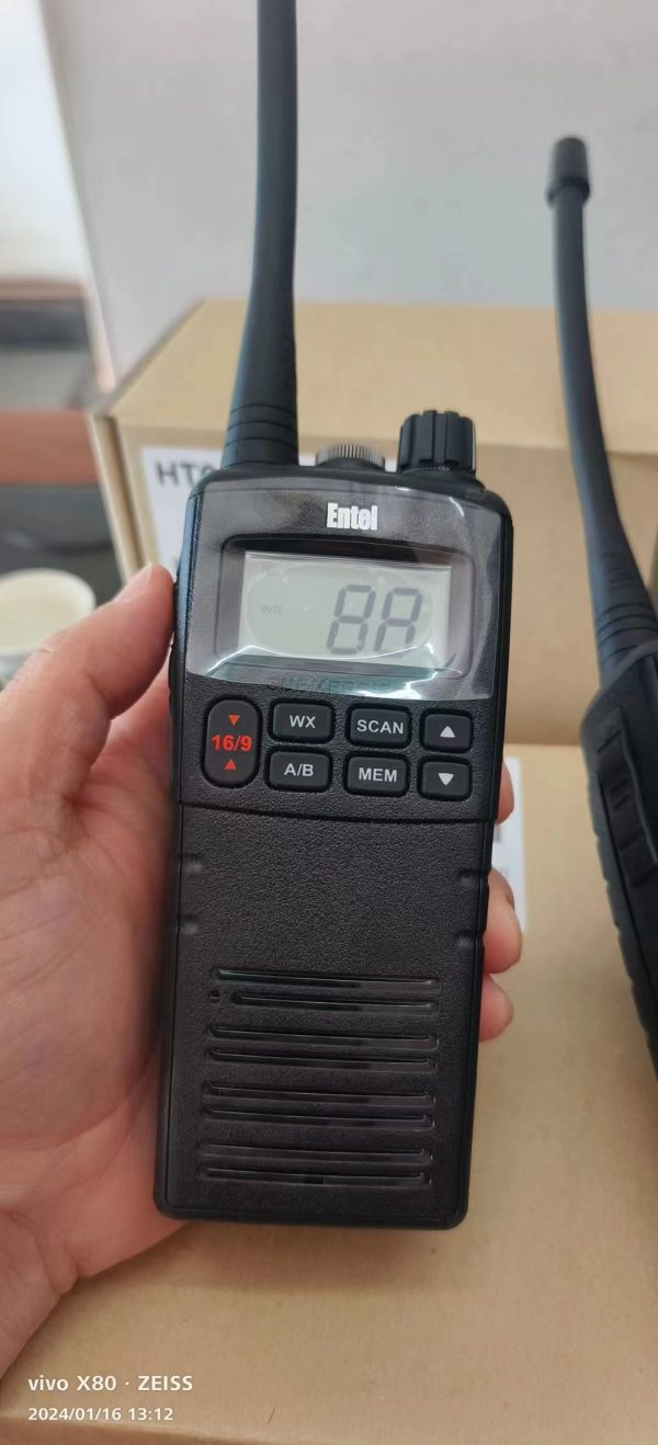 ENTEL HT644 Marine Radio Fully Submersible VHF IP68 waterproof VOX Interphone Boat patrol water sports Transceiver Commnucation