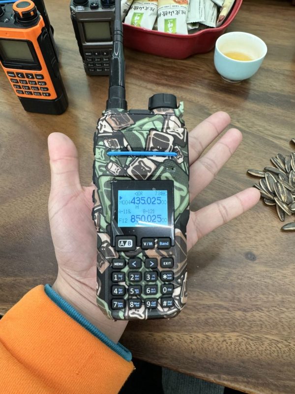 Multi-Bands Quansheng TK11(5) IN STOCK  TK 11(8) AM SSB FM NOAA 10W Portable Radio Spectrum analyzer Magic Voice