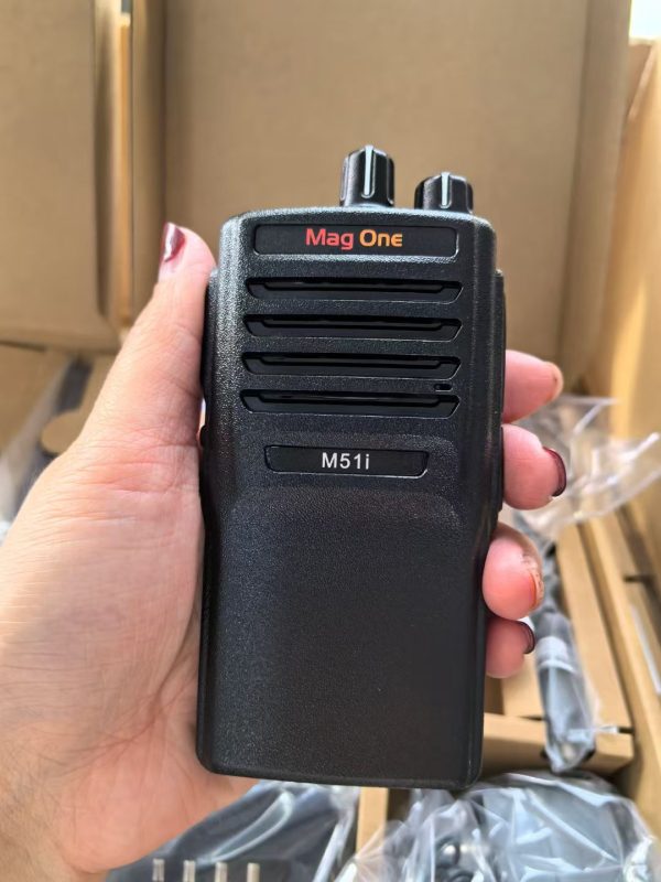 Motorola Mag One M51I DMR Digital Portable Professional Two-Way Radio - Image 2