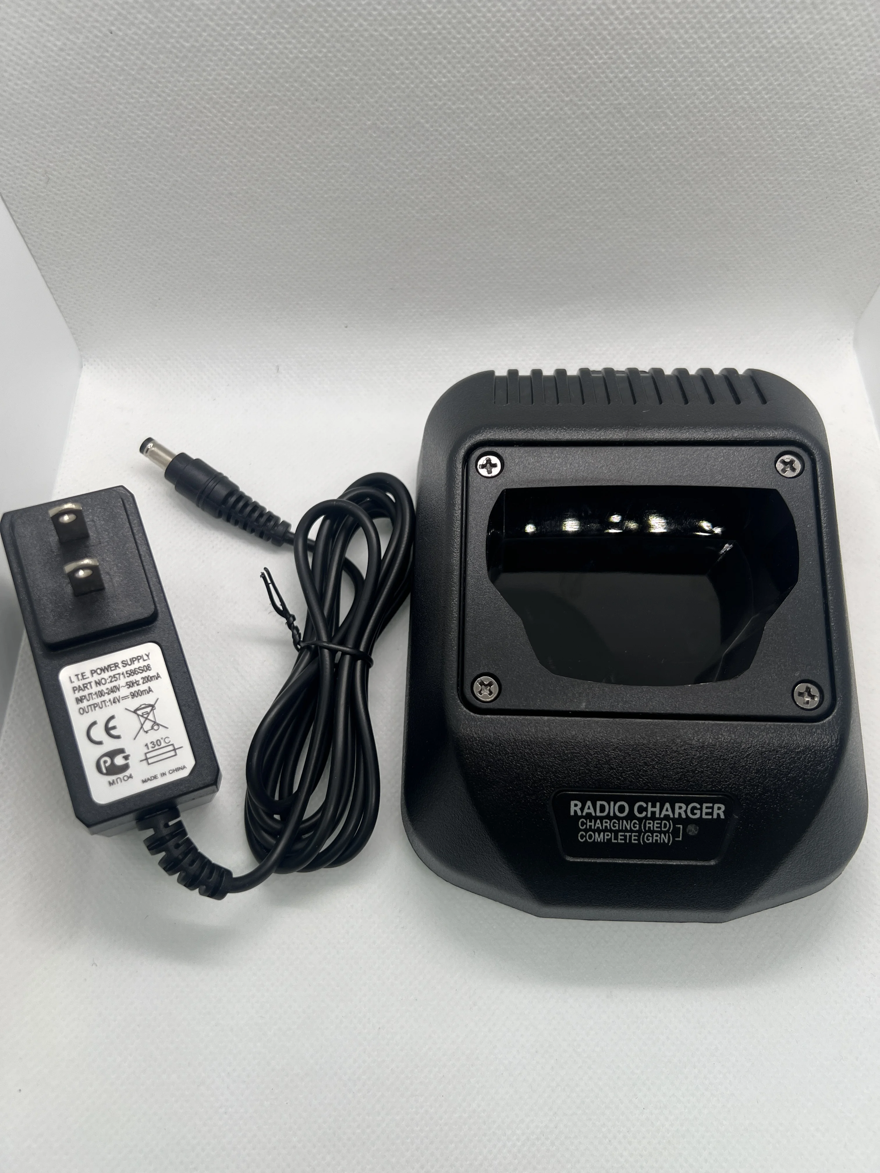 NNTN9199 Single Unit Desktop Fast Charger, Compatible with Motorola APX NEXT XN XE Radio and PMNN4812A Battery - Image 2