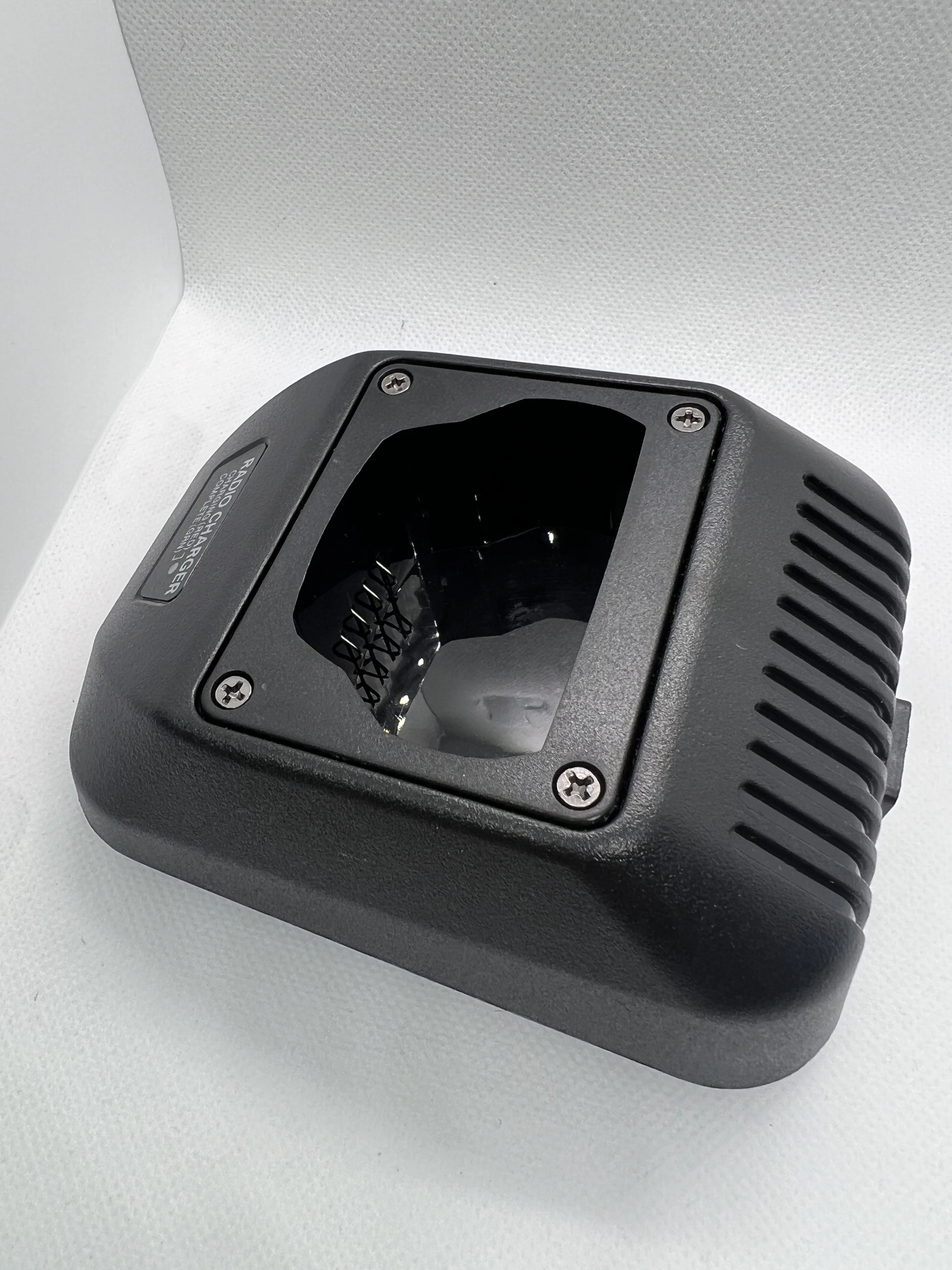 NNTN9199 Single Unit Desktop Fast Charger, Compatible with Motorola APX NEXT XN XE Radio and PMNN4812A Battery - Image 4